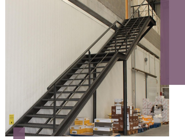 Лестницы для производства в Чебаркуле — изготовление и монтаж