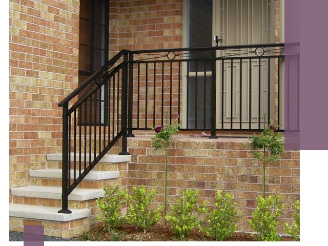 Уличные перила из металла под ключ в Чебаркуле