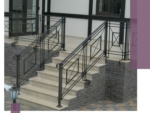 Перила для крыльца в Чебаркуле — монтаж, изготовление и установка