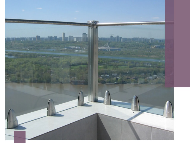 Стеклянные парапеты премиум класса в Чебаркуле для домов и бизнесов